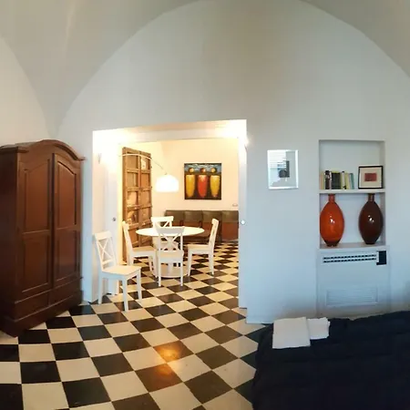 Apartment Calamaru Palermo